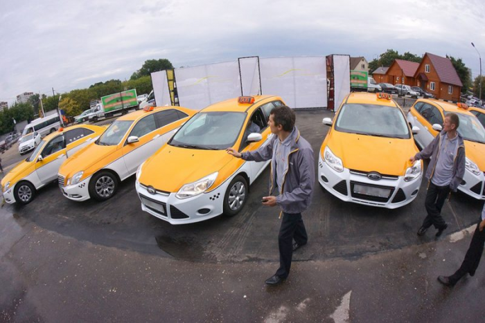 Autonews: ТОП-10 моделей автомобилей, идеальных для такси