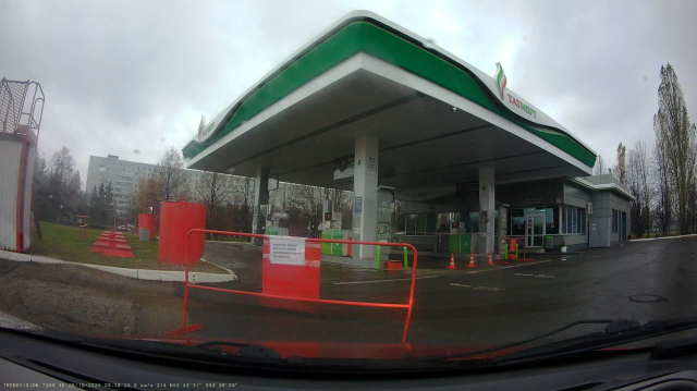 В сети пишут о том, что многие АЗС компании "Татнефть" закрыты и не продают топливо