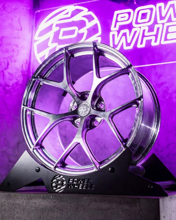 Космическая легкость: разработаны рекордно легкие и прочные колесные диски