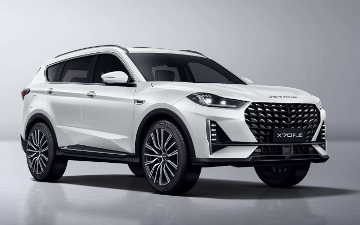 Автодилеры назвали машины, которым грозит дефицит уже в ближайшее время