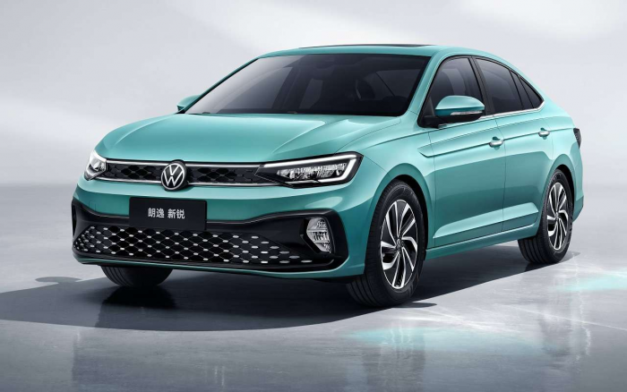 В России появилась возможность купить крупный седан Volkswagen по цене Весты