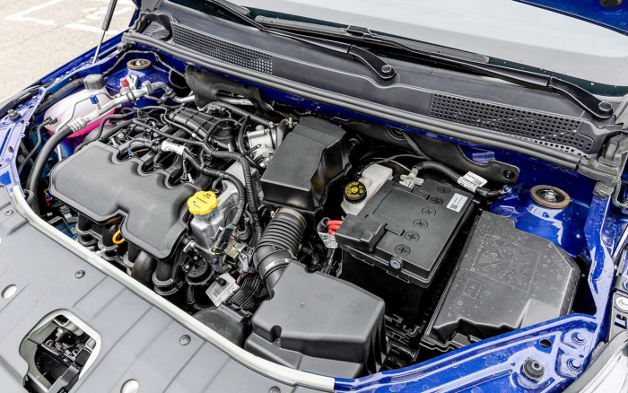 Лада Искра против конкурентов — большой тест недорогих седанов