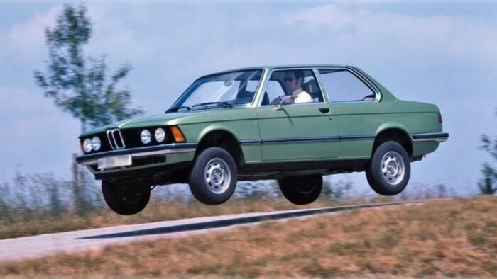 BMW 3 серии в СССР и России – от дипломатических лимузинов до символа 90-х
