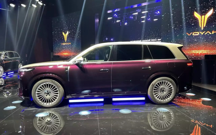 В Россию привезут гибридный автомобиль Voyah Taishan. «За рулем» узнал подробности