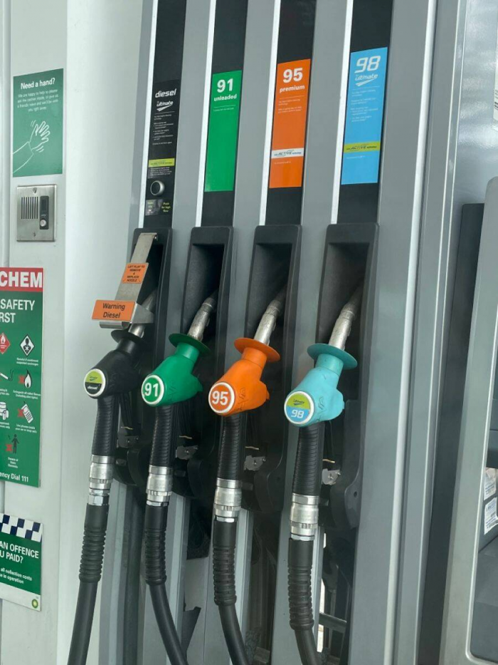 К чему может привести частое смешивание бензина в баке автомобиля