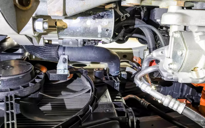 Лада Искра: что с цинком на кузове? Он есть, но не везде