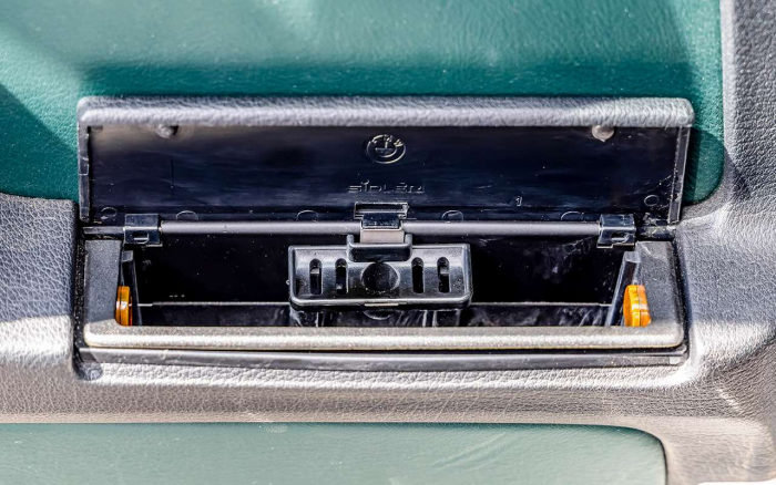 Секрет его молодости: BMW, который похож на BMW