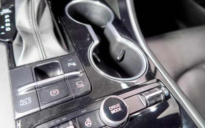 Надежный и свежий корейский седан дешевле Камри — сколько прослужит? Что сломается в первую очередь?