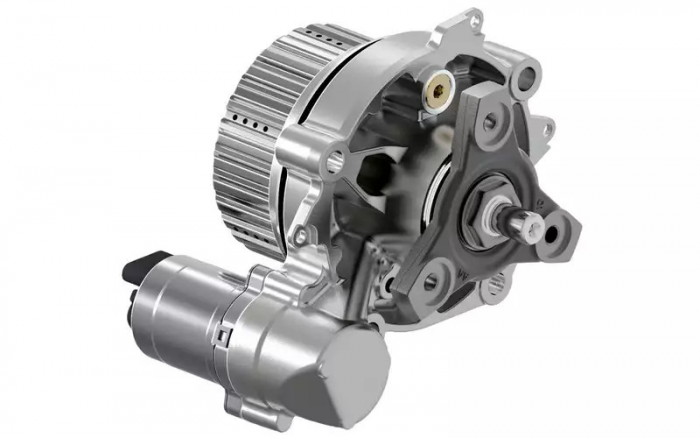 Полный привод, 7 мест, автомат как у Лексуса: чем удивил недорогой, но комфортный премиум