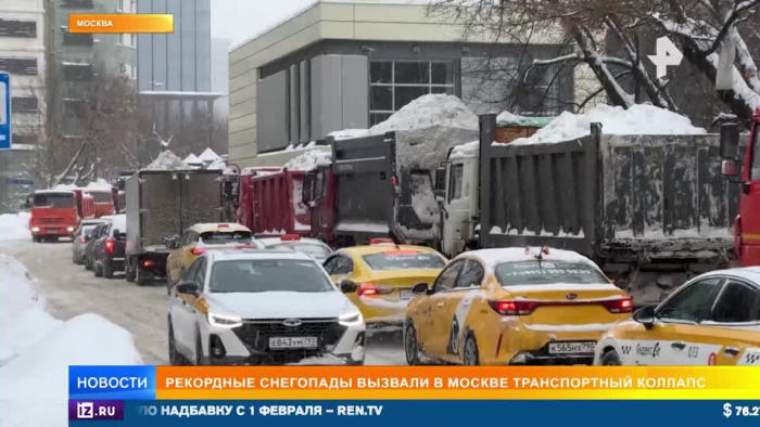 Сугробы вдвое выше нормы: аномальный снегопад парализовал Москву