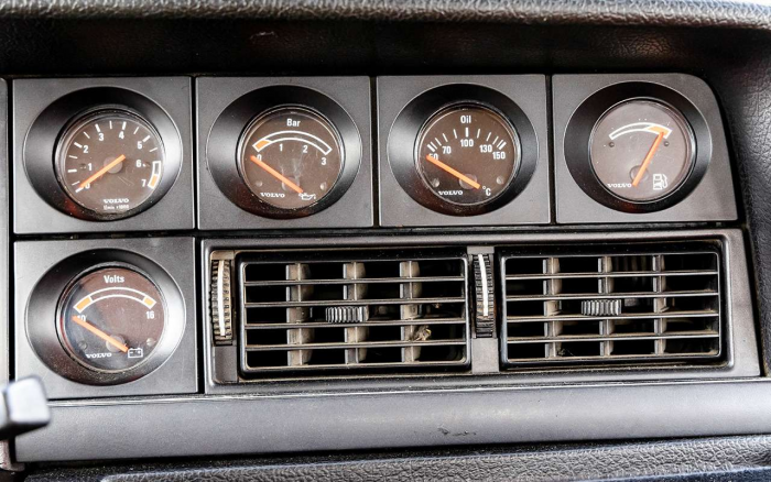 40 лет на ходу: эталон надежности на тестах «За рулем»