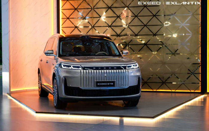 Мощный движок, полный привод, просторный салон — новый флагман едет в РФ