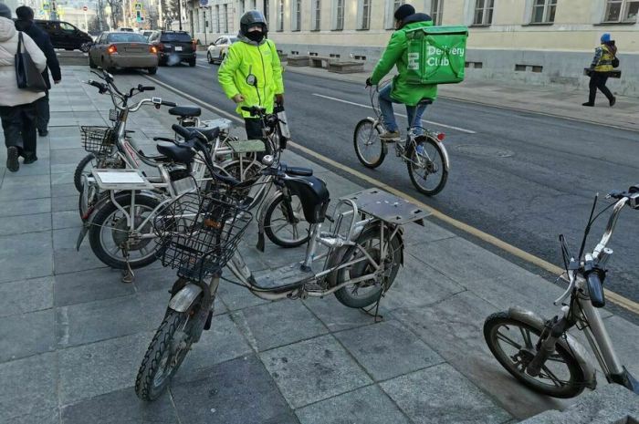 Маркетплейсы просят не выдавать мопеды за велосипеды