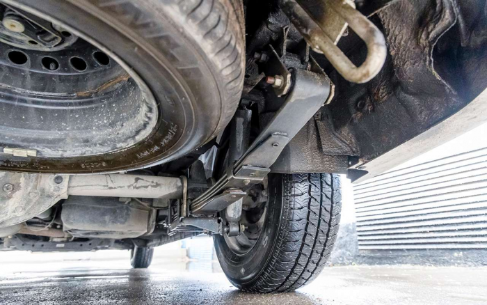 Дизель, механика, задний привод — добротный фургон подешевел на 300 тысяч