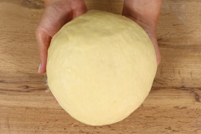 Пуховые булочки с начинкой: советы и секреты, чтобы они получились нежными и мягкими!