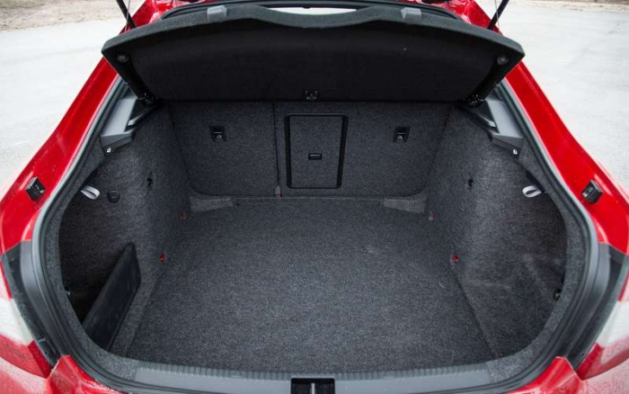 Робот, помпа, подвеска — все проблемы Шкоды Октавии с пробегом