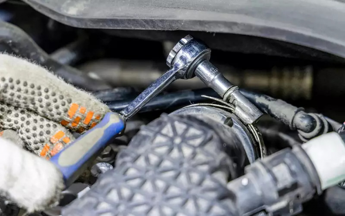 Делаем ТО китайского кроссовера самостоятельно: что показал тест-ремонт