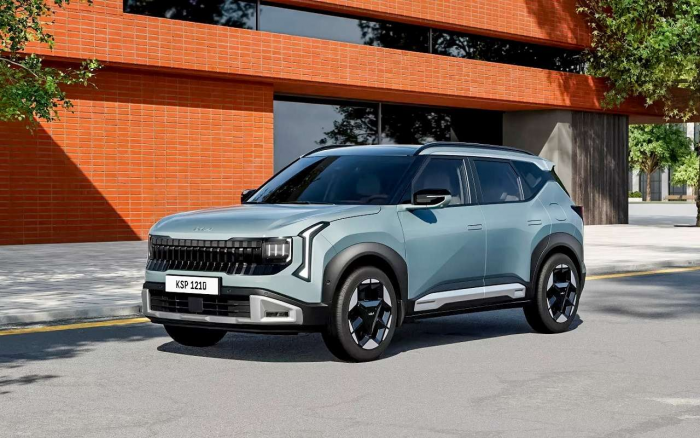 Кроссоверы Kia подрос получили новый фирменный стиль