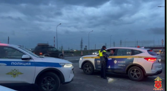 В Кудрово и у «Газпром Арены» полиция разогнала дрифтеров