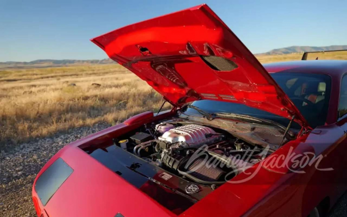 Новая «кожа» из карбона: попробуйте догадаться, что перед вами!