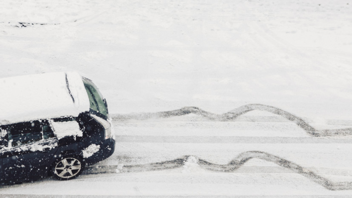 Эксперты напоминают автомобилистам о мерах безопасности в холодное время года