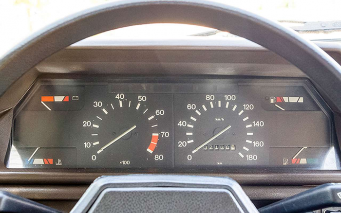 Москвич-2141 первых выпусков: какие на него были надежды!