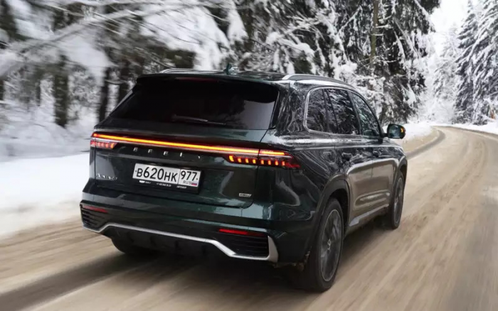 Как Geely Monjaro следит за нарушениями и другие особенности кроссовера