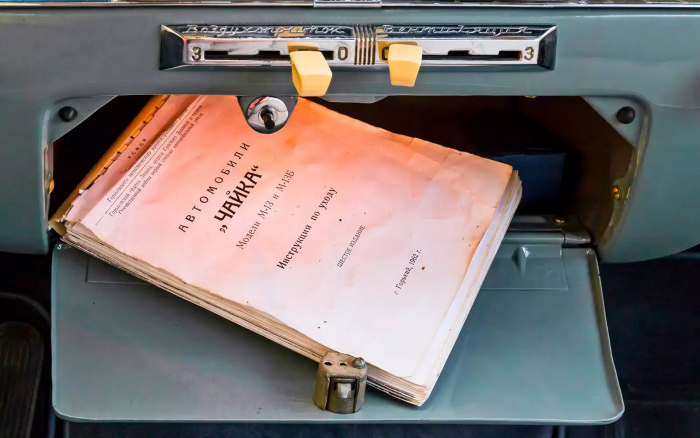 Зачем СССР скопировал американский Packard — история Чайки ГАЗ-13