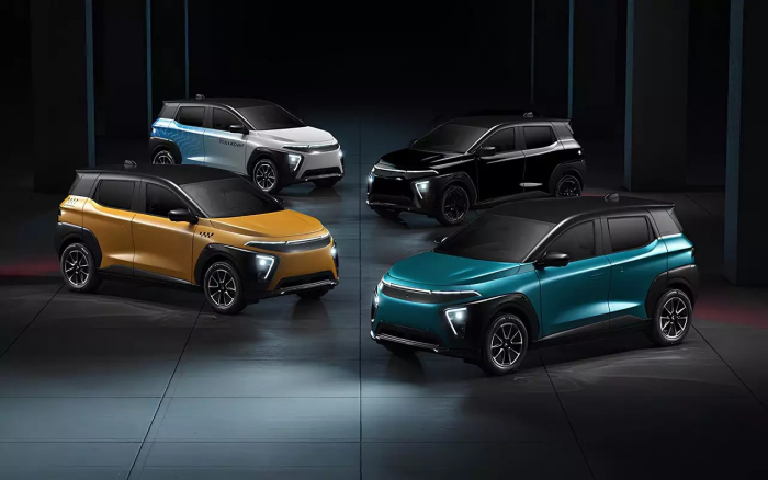 Атом стартует: рассказываем, что будет у него в салоне