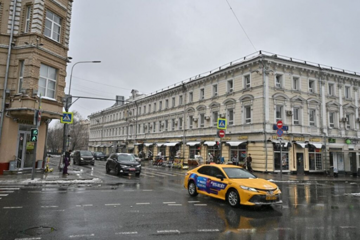 Такси дорожает: почему растут цены на поездки и что ждать дальше