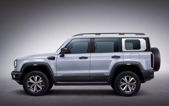 Рама, полный привод, мощный мотор — в России наладят выпуск нового внедорожника