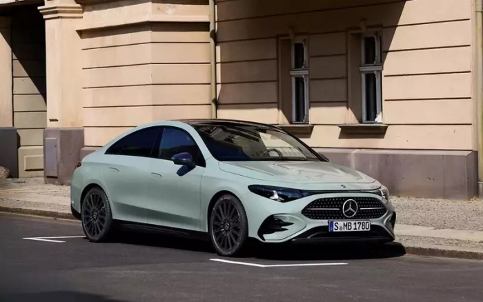 Новый Mercedes-Benz CLA получил китайский мотор