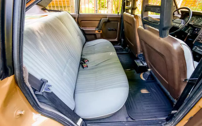 Москвич-2141 первых выпусков: какие на него были надежды!