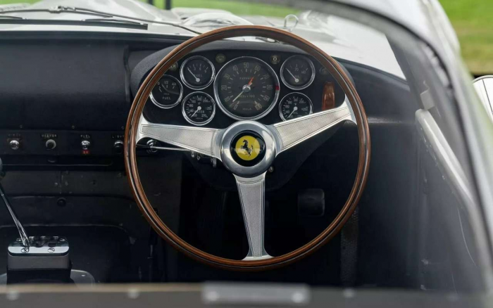 Продается одна из самых дорогих машин в мире — вы оферрареете от цены