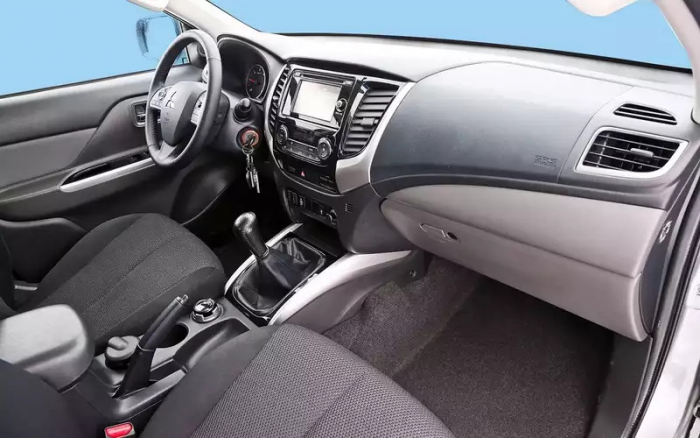 Надежно и недорого: 3 пикапа по цене Sollers ST6