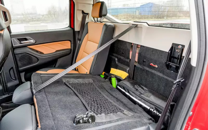 Внедорожники за 4 млн: сравнили новый китайский и японский с пробегом