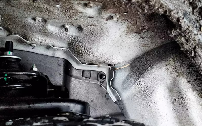 224 л. с., автомат, рама, пружинная подвеска— новый внедорожник нашей сборки