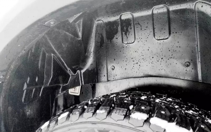 224 л. с., автомат, рама, пружинная подвеска— новый внедорожник нашей сборки