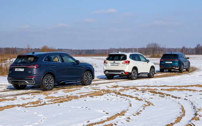 Subaru Forester против Hongqi HS5 и Geely Monjaro — тест в цифрах