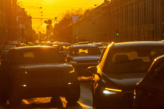 В Петербурге ограничат движение в десяти районах города