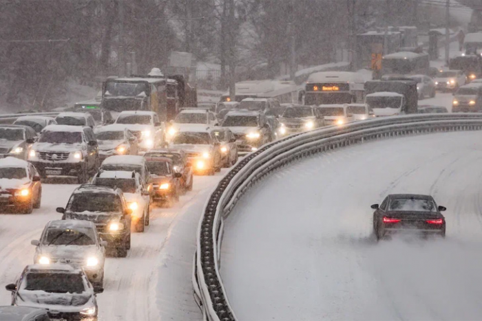 Камеры против «невидимок»: Новосибирск борется с массовым скрытием госномеров