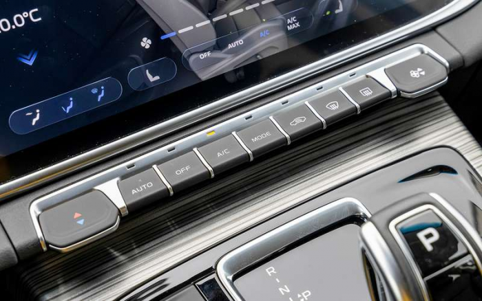 Выбираем кроссовер за 3 млн рублей — да, китайский, конечно!