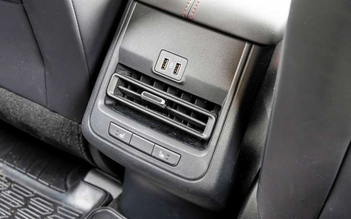 Выбираем кроссовер за 3 млн рублей — да, китайский, конечно!