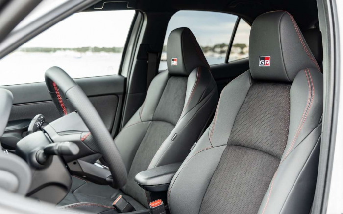 В России начали продавать новый добротный кроссовер Toyota дешевле «китайцев»