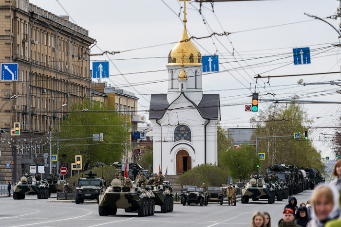 Дороги Новосибирска перекроют в связи с Днем Победы 7, 8 и 9 Мая