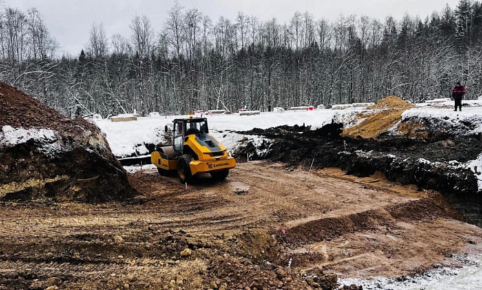 В Каргопольском округе продолжается капремонт автодороги Долматово — Пудож
