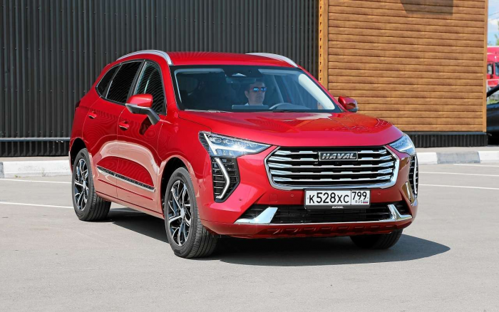 Автодилеры назвали машины, которым грозит дефицит уже в ближайшее время