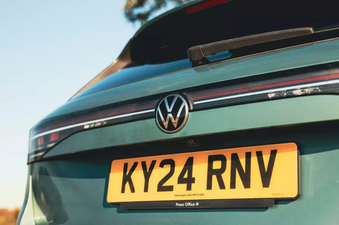 Новый универсал Volkswagen Passat — сколько он будет стоить в РФ?