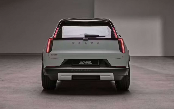 Volvo EX60: 870 км на одной зарядке и скорость заправки как у бензинового авто