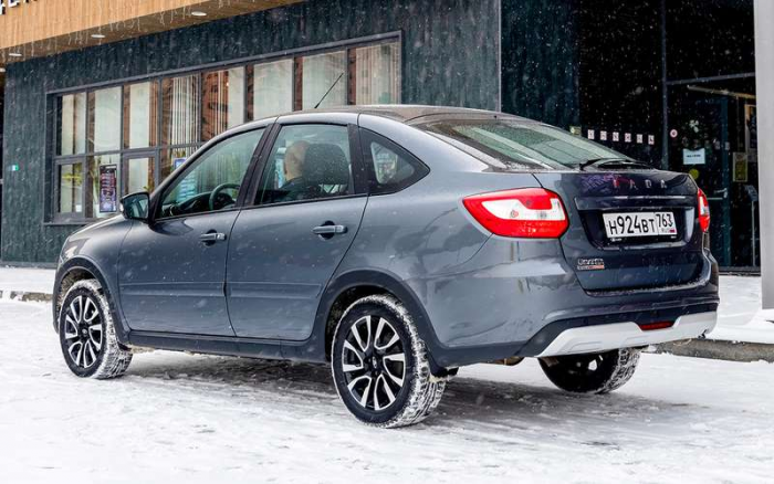 Новая версия самой доступной Лады — просторная и практичная